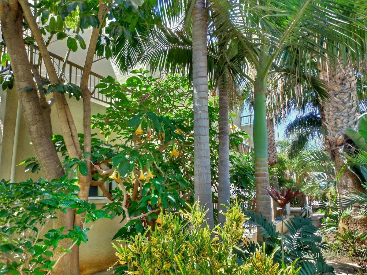 Constantaras Apartments Protaras Luaran gambar